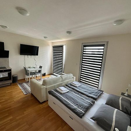 Cozy Apartment ปราก ภายนอก รูปภาพ